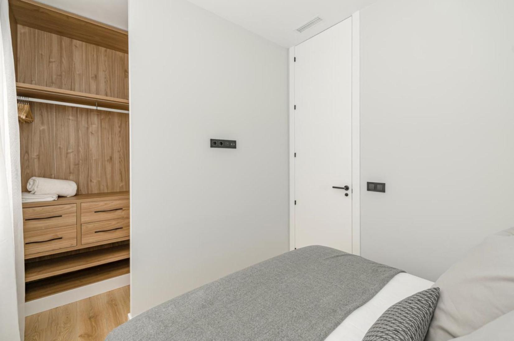 Space And Comfort Under The Sun Apartment