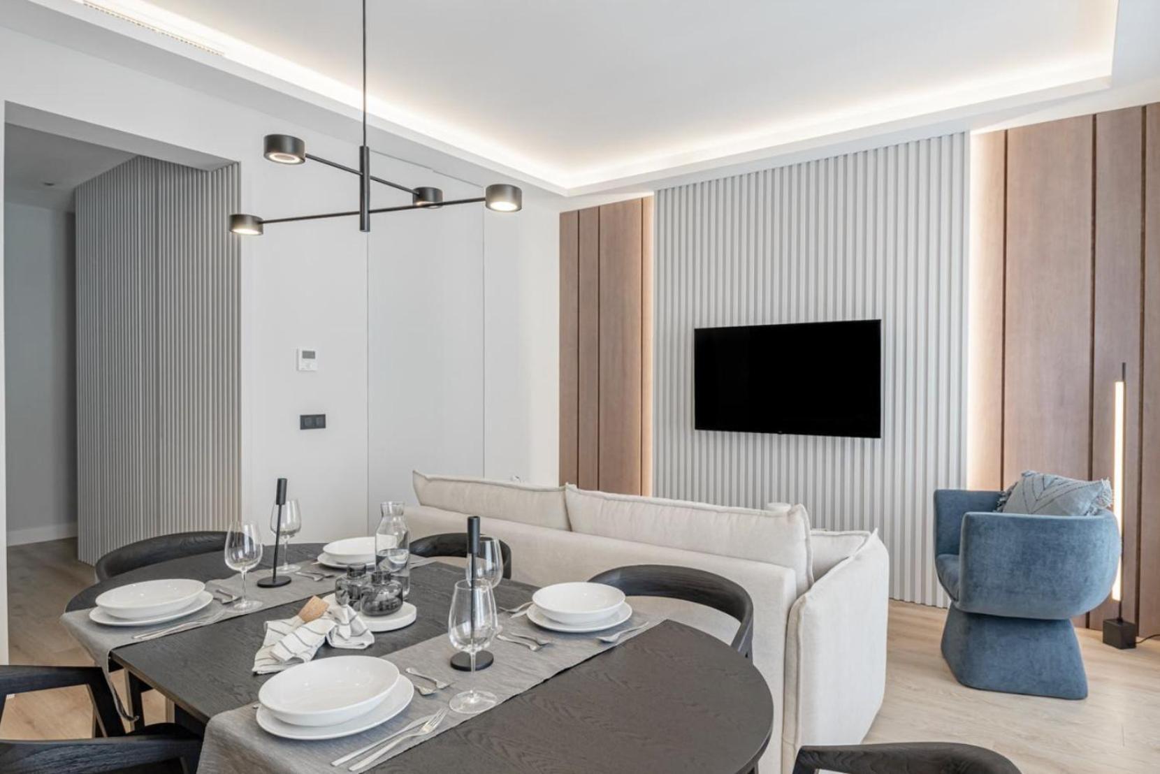 Space And Comfort Under The Sun Apartment *
